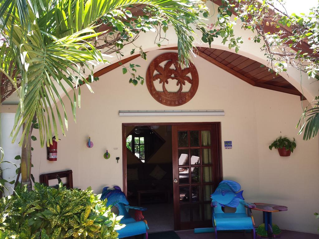 The Palms Oceanfront Aparthotel 3*