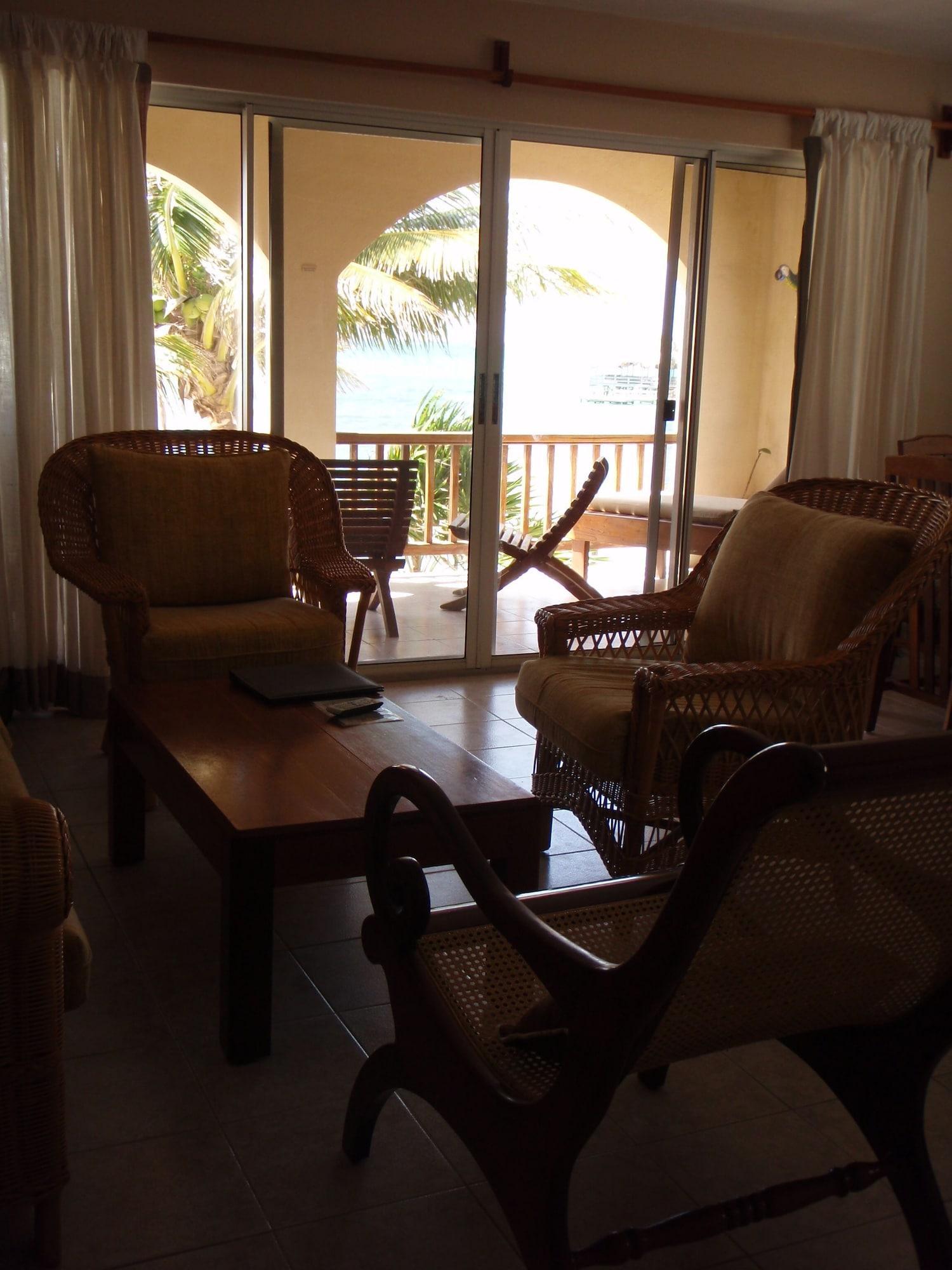 The Palms Oceanfront Aparthotel