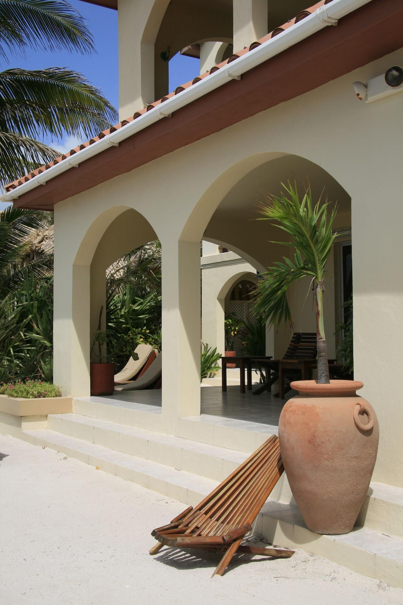 Aparthotel The Palms Oceanfront San Pedro (Ambergris Caye)