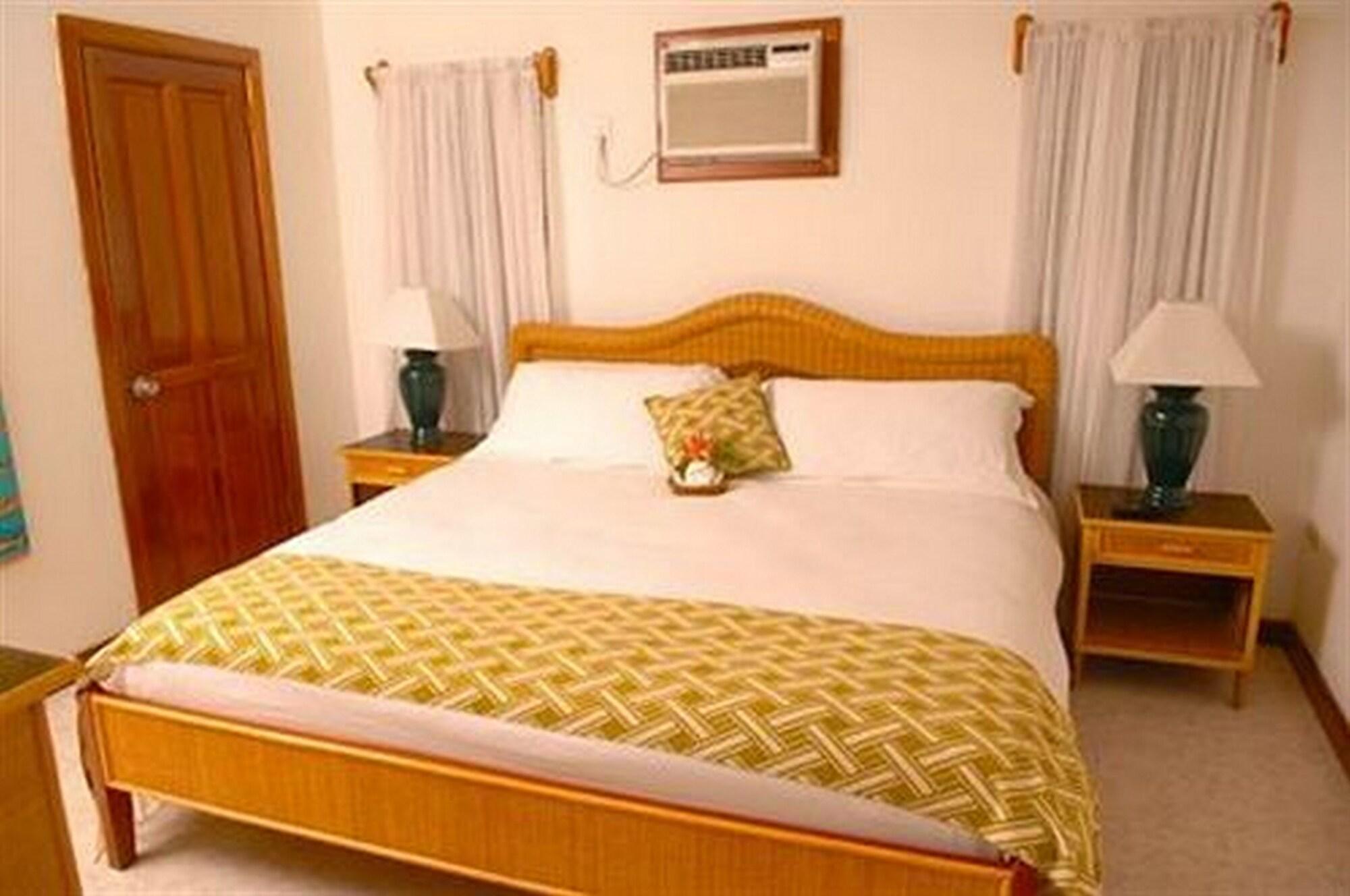 The Palms Oceanfront Aparthotel San Pedro (Ambergris Caye)