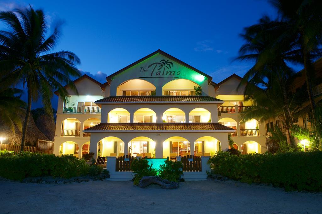Aparthotel The Palms Oceanfront