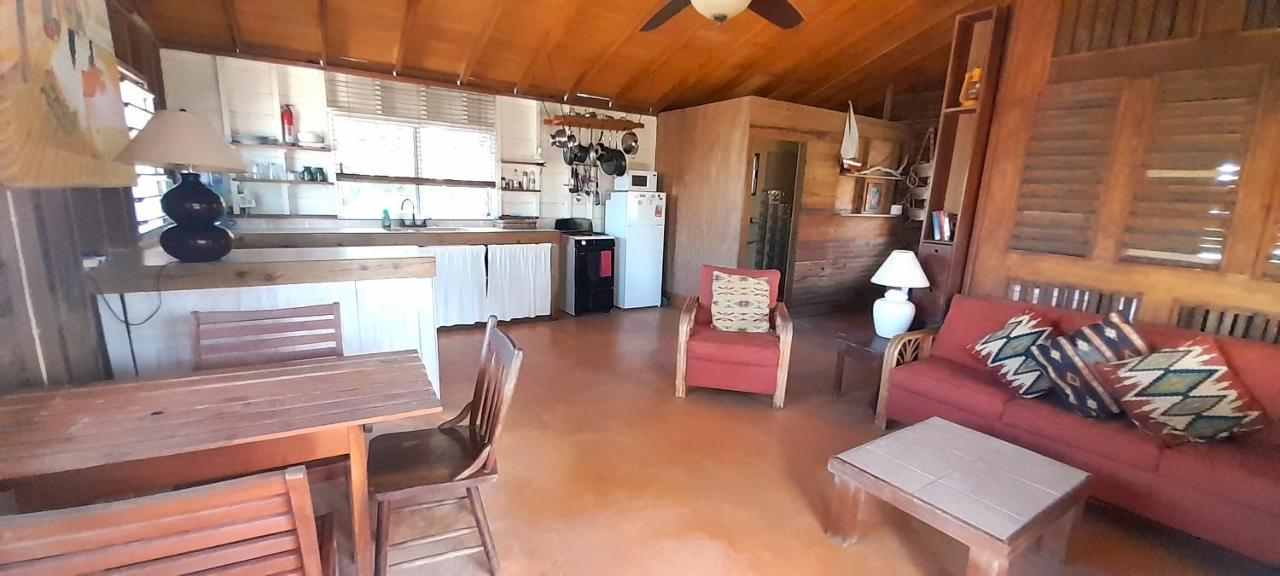 Holiday home Amanda's Place Casa Amancer - Sea View, Pool And Tropical Garden Caye Caulker