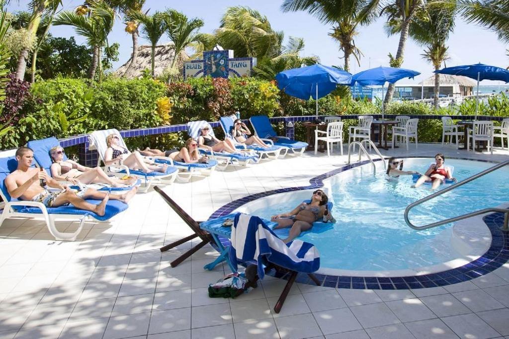 Blue Tang Hotel