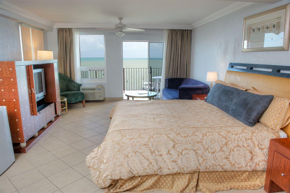Ramada By Wyndham Princess Belize Hotel