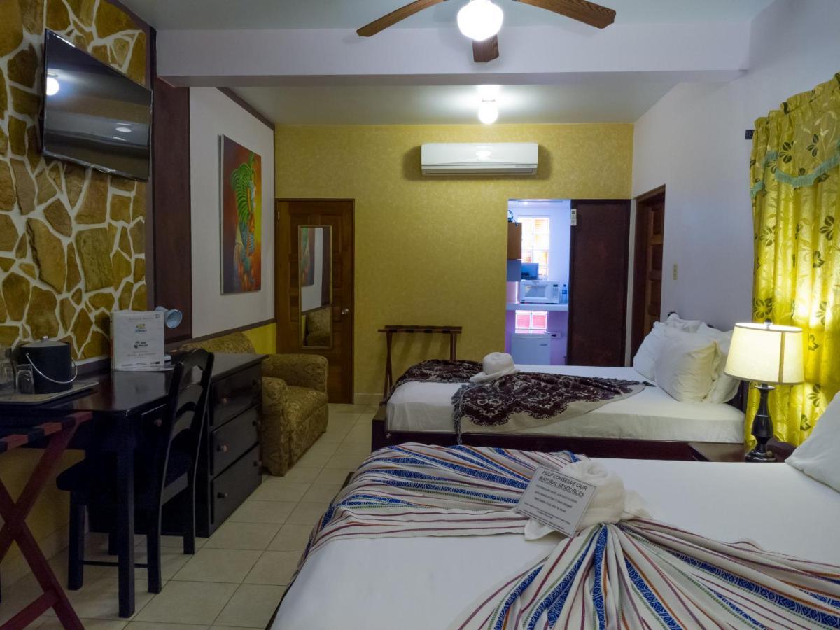 Rumors Hotel
