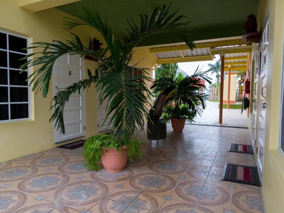 Rumors Hotel