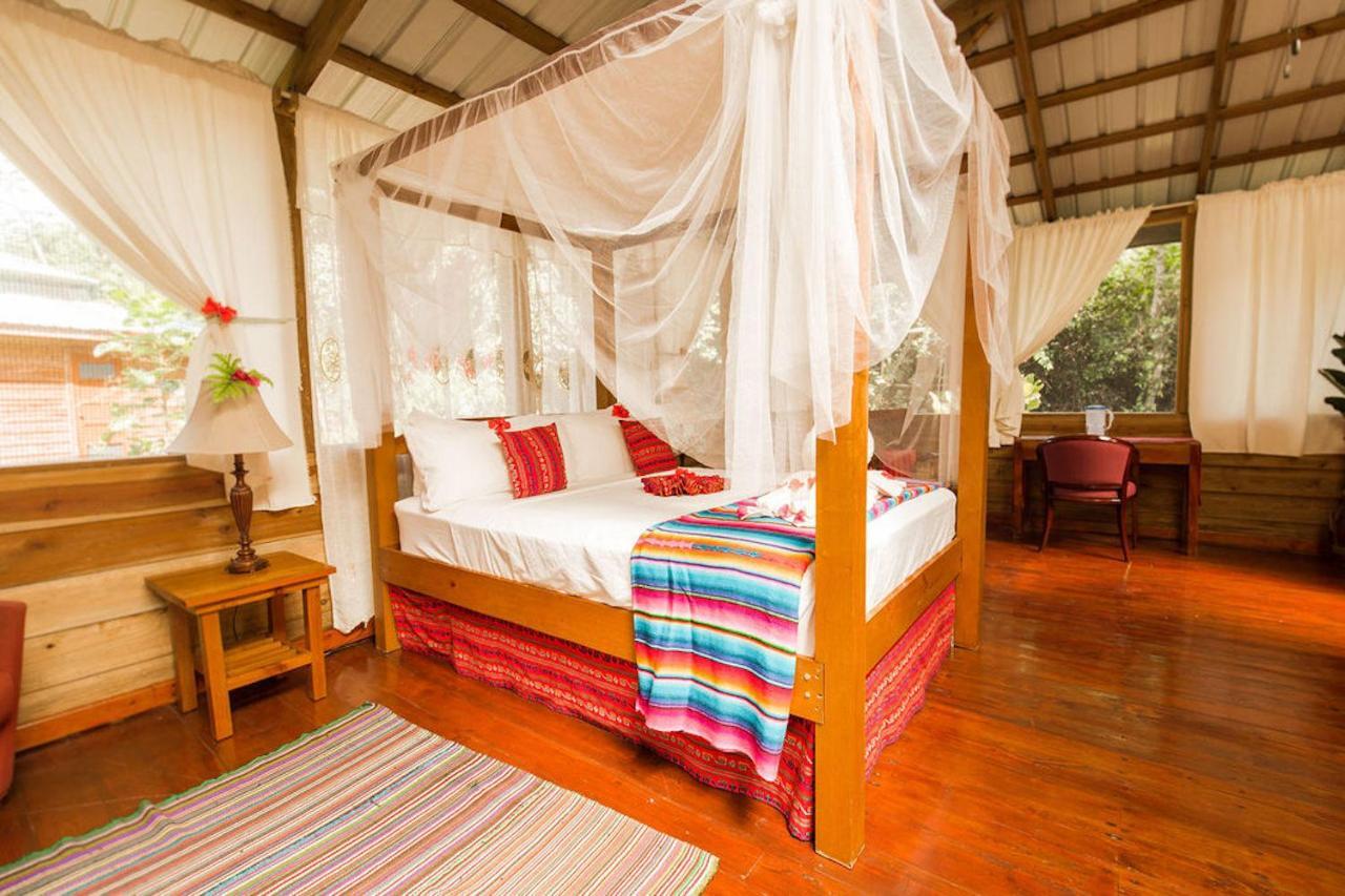 Jaguar Creek Resort