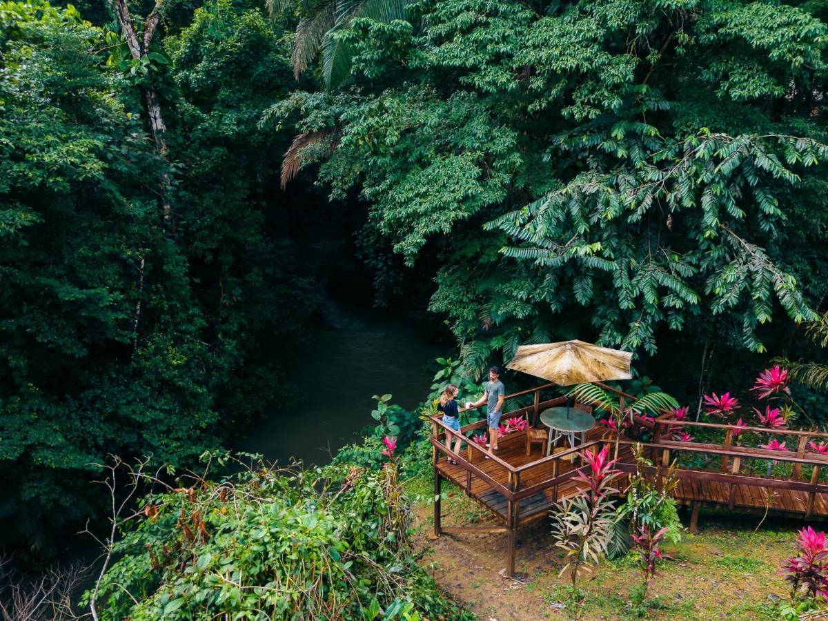Jaguar Creek Resort Good Living Camp