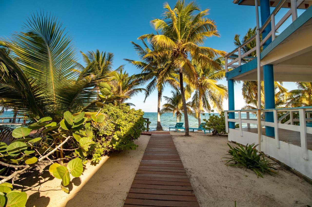 #22 @ Beachside * Seine Bight Village