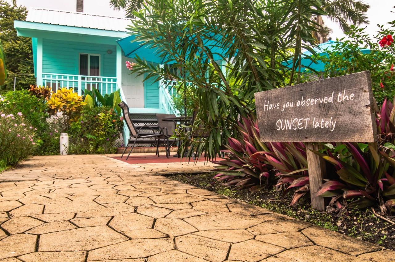 Harbour View Boutique & Yoga Retreat * Belize City
