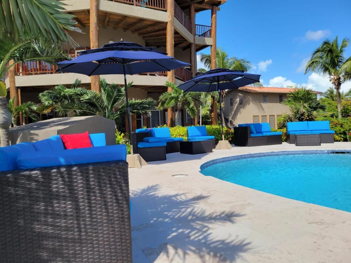 Indigo Belize 4b