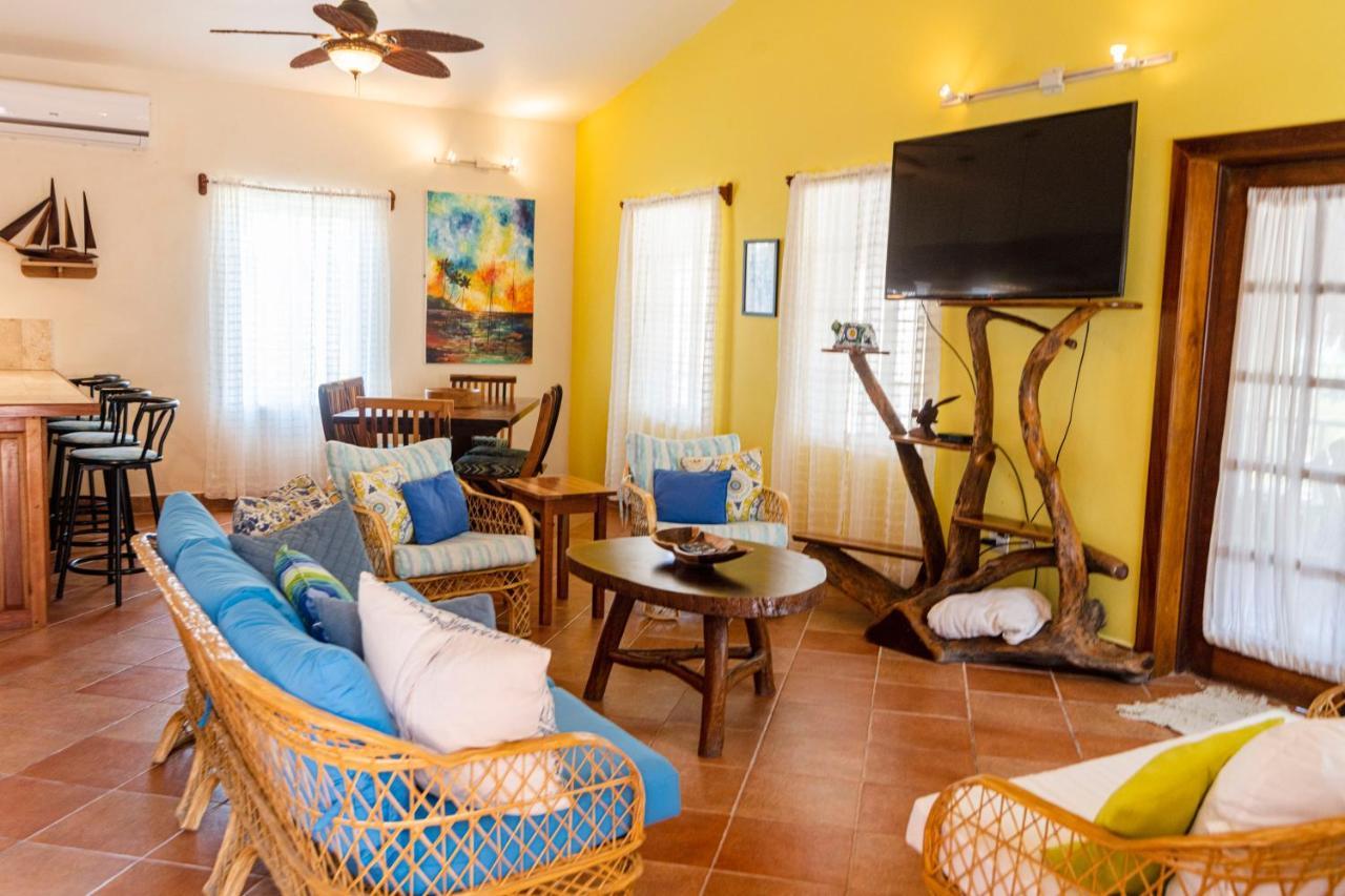 Hotel Caye Casa