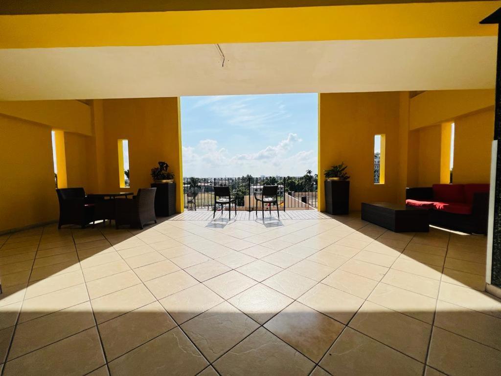 Hotel Ramada By Wyndham Princess Belize