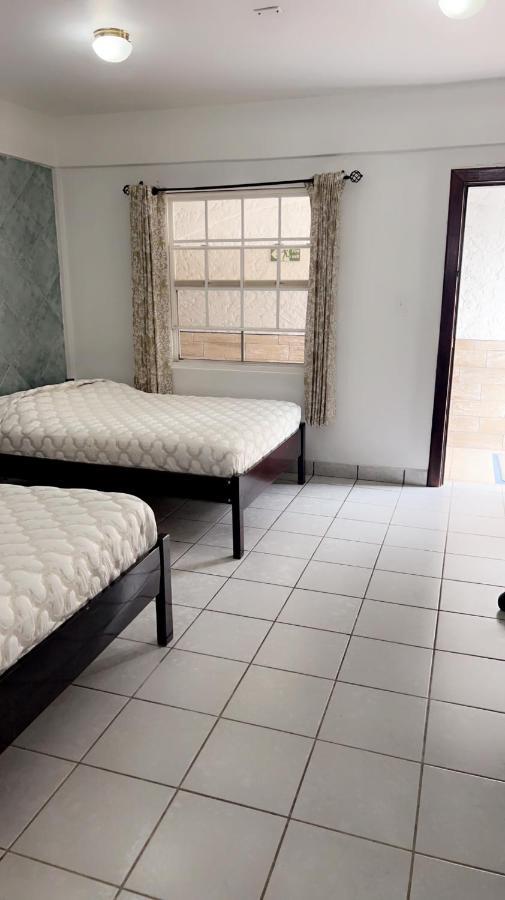 Palmas 2* Corozal