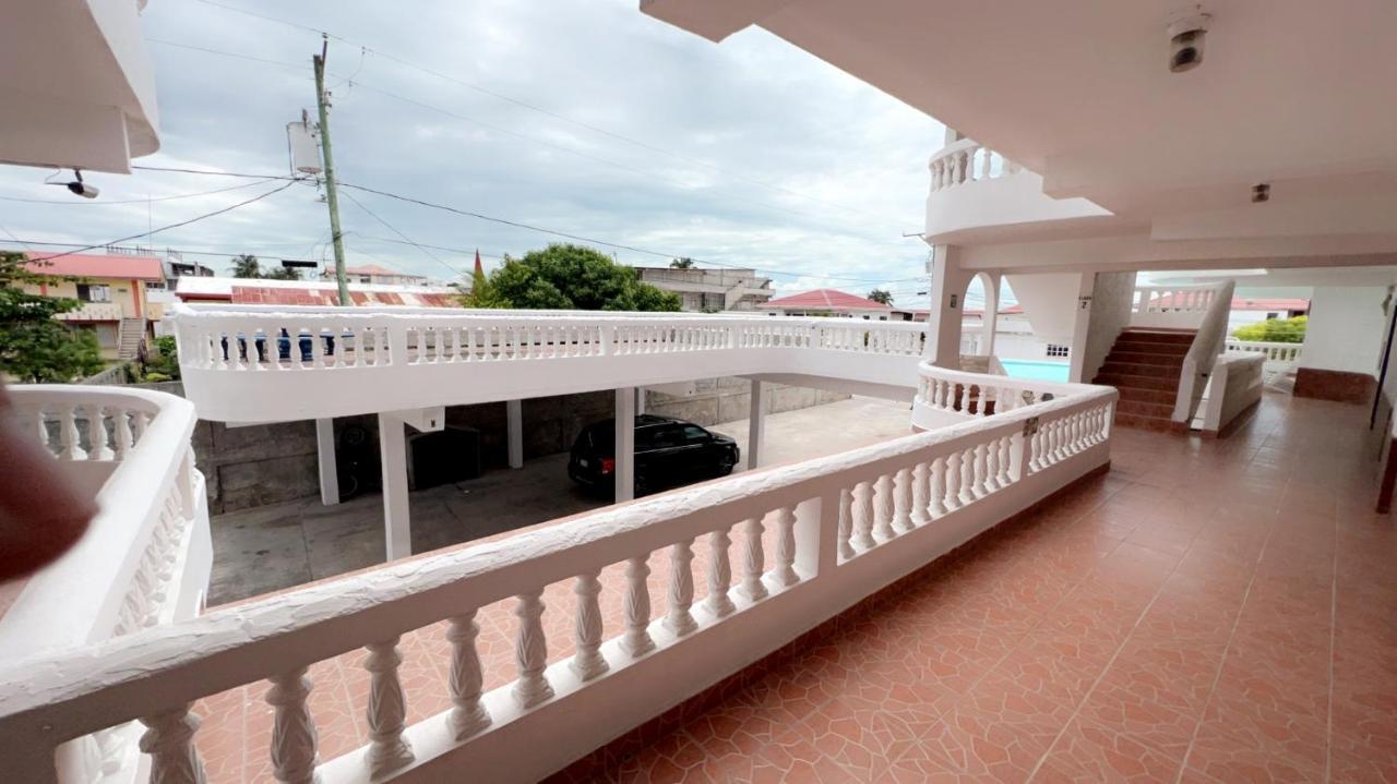 Hotel Palmas Corozal