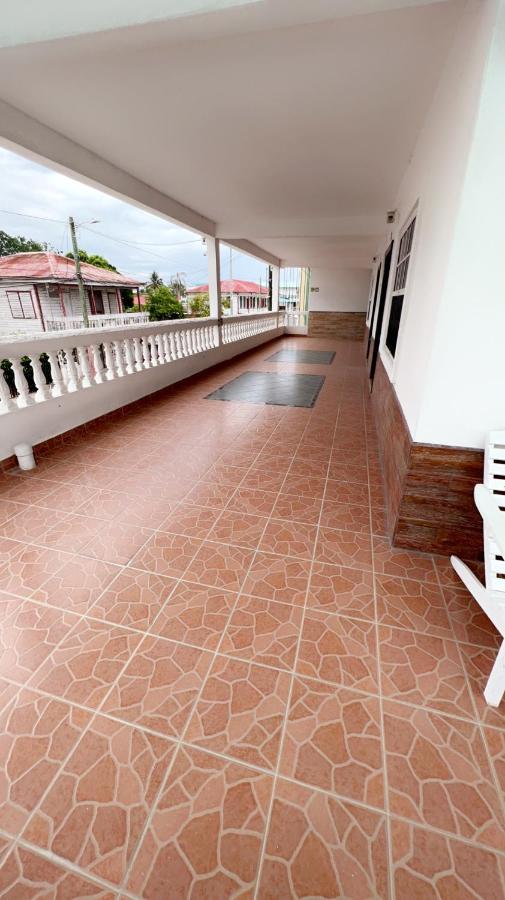 Palmas 2* Corozal