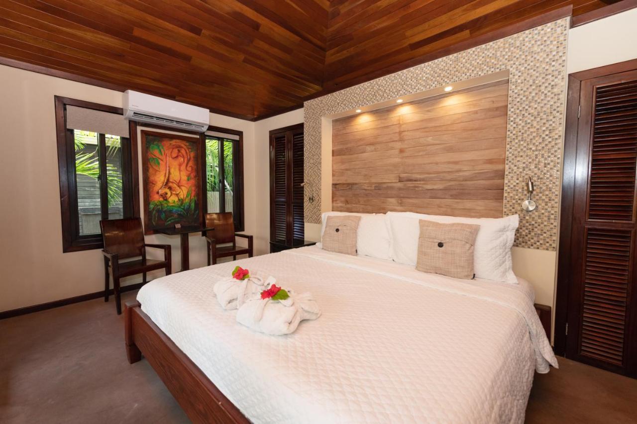 Pur Boutique Cabanas, Adults Only Hotel San Pedro (Ambergris Caye)