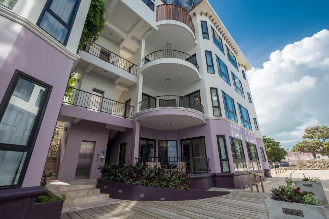 Diamante Beachfront 5* San Pedro (Ambergris Caye)