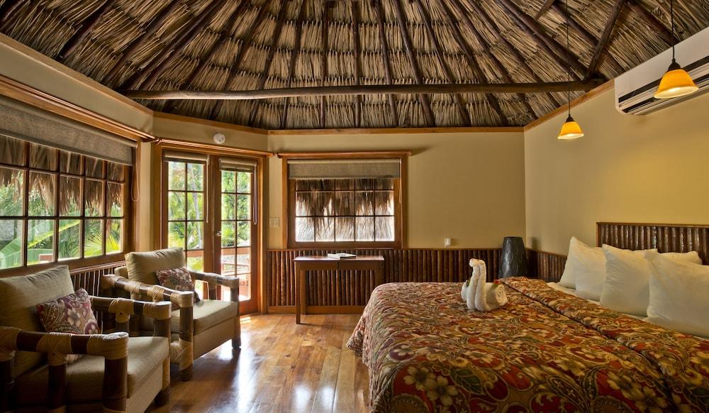 Ramons Village 4*