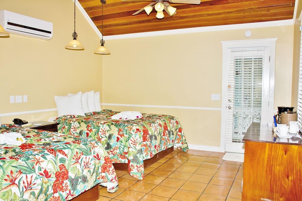 Hotel Ramons Village