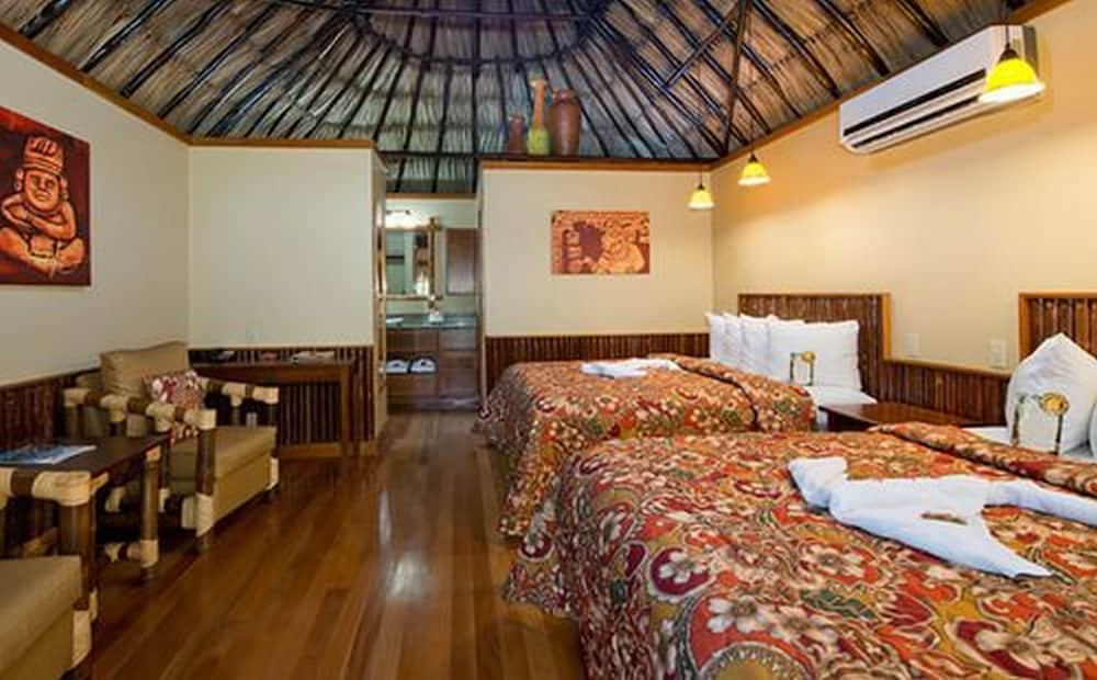 Ramons Village Hotel