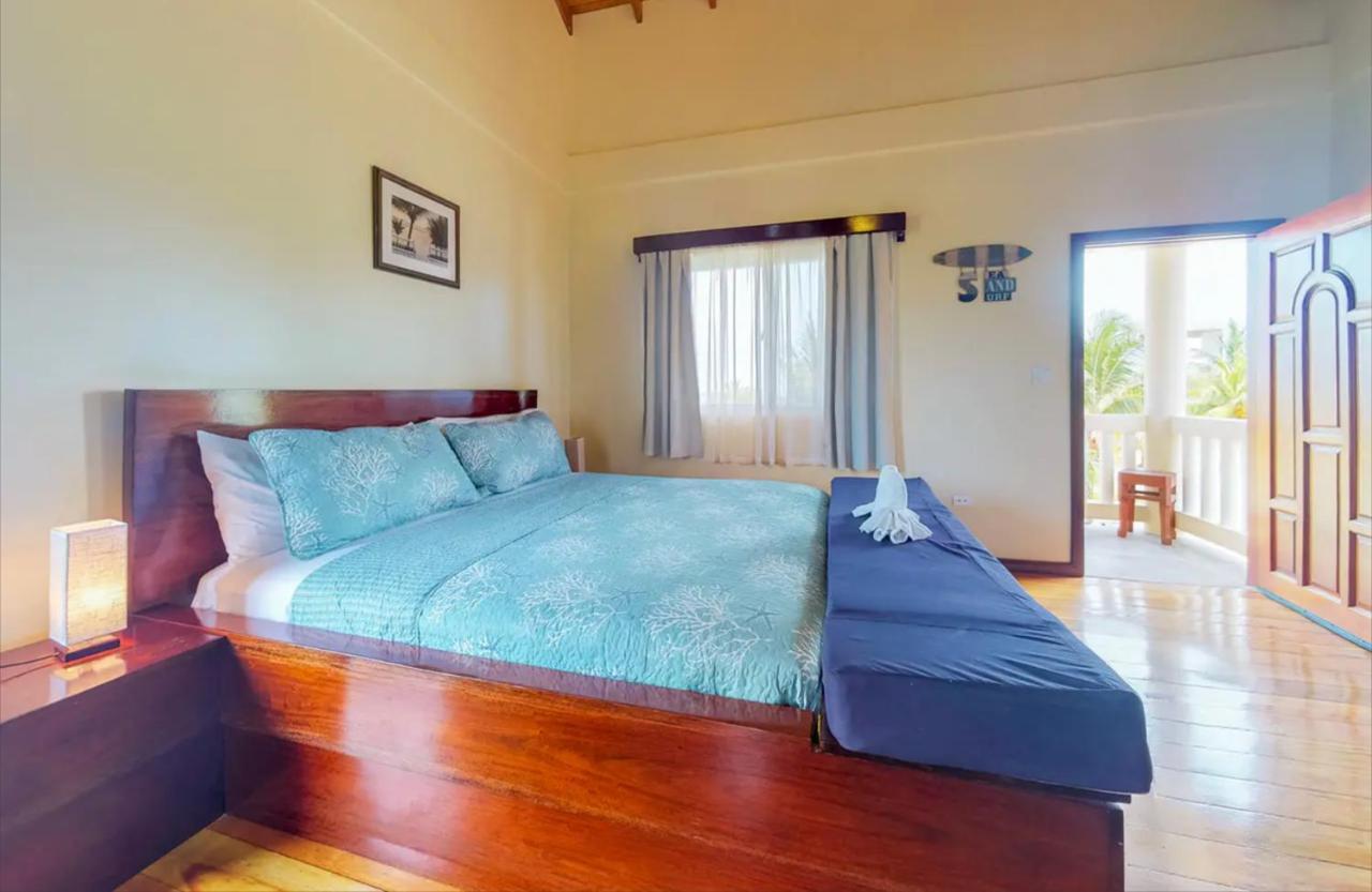 Sandy Feet Hotel