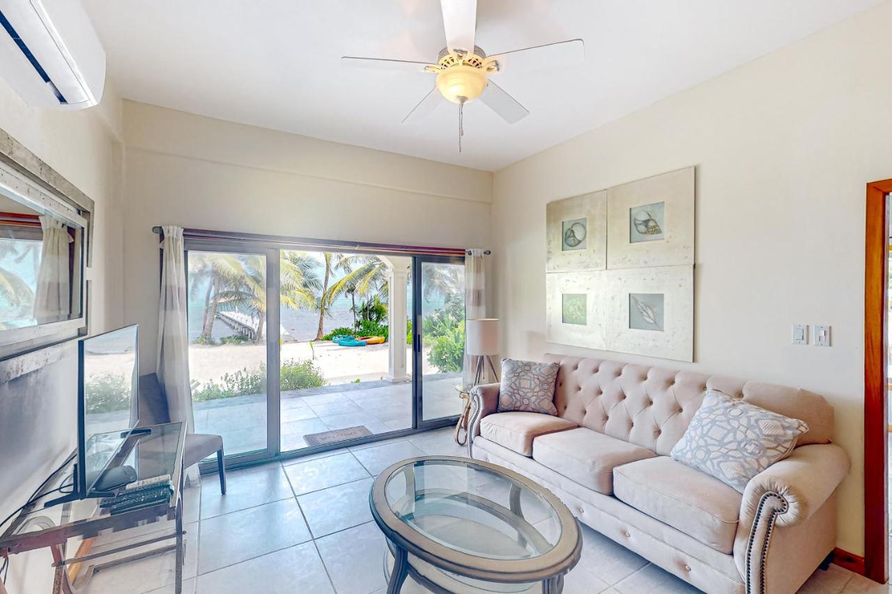 A1 At Blue Water Apartment