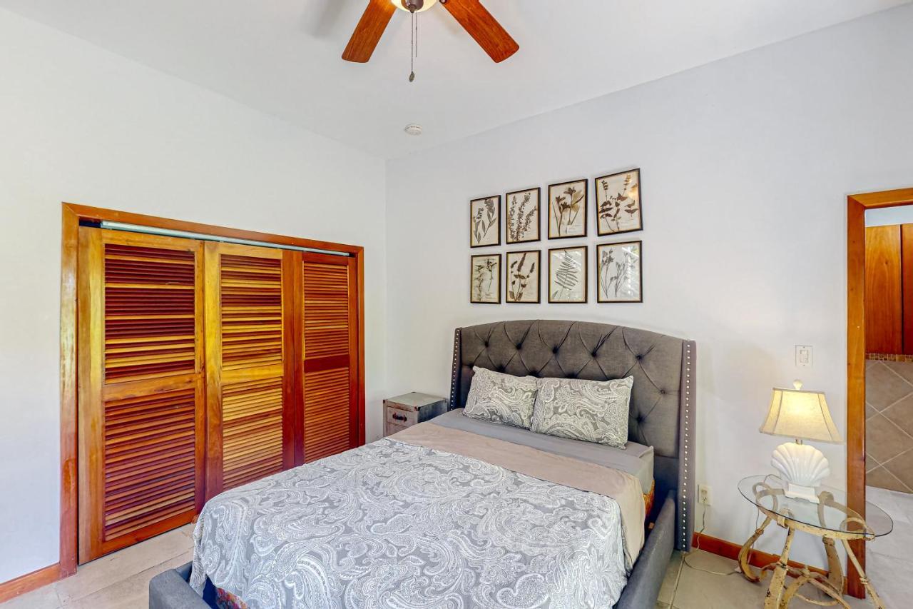 A1 At Blue Water Apartment
