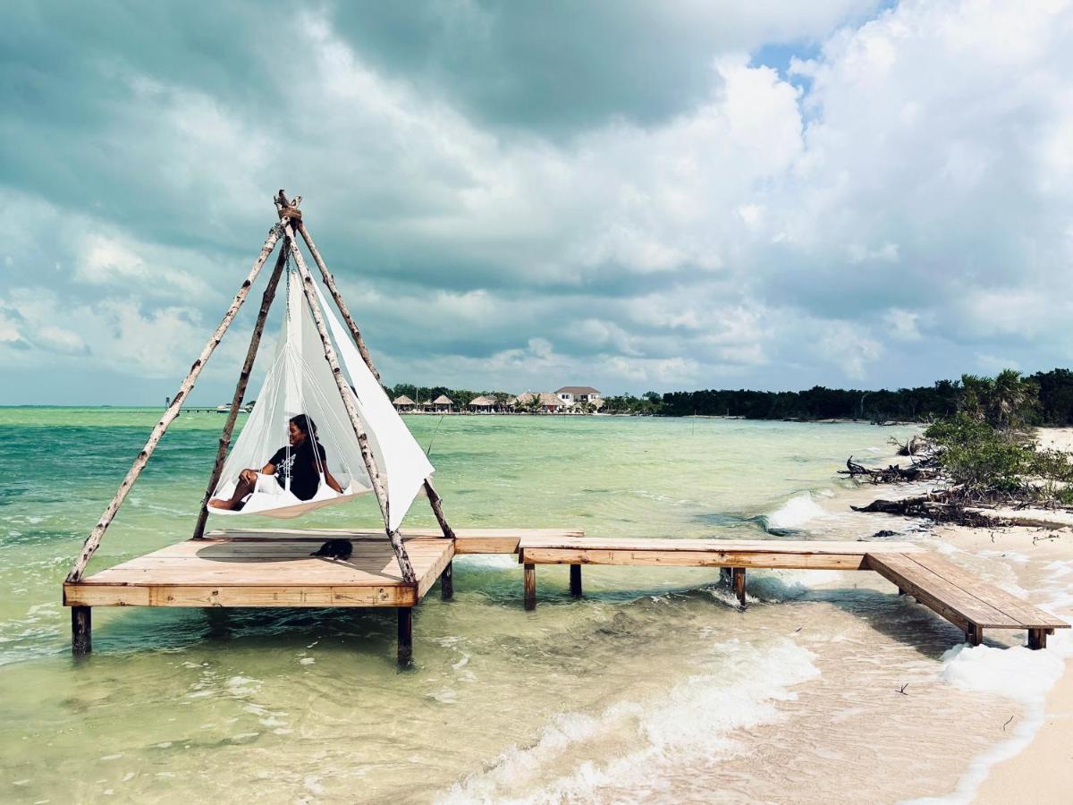 Resort Villas Secreta Beachfront