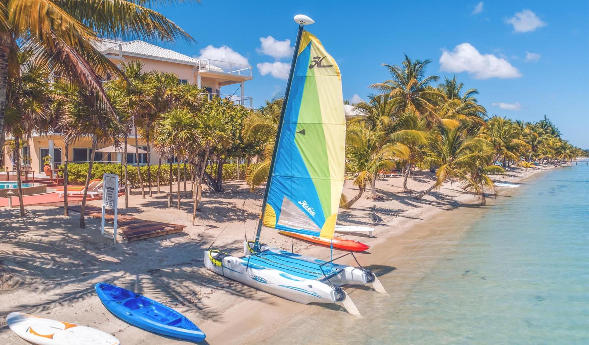 Laru Beya Resort Placencia