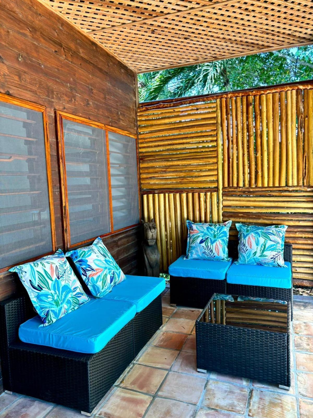 Azure Del Mar Inn Maya Beach