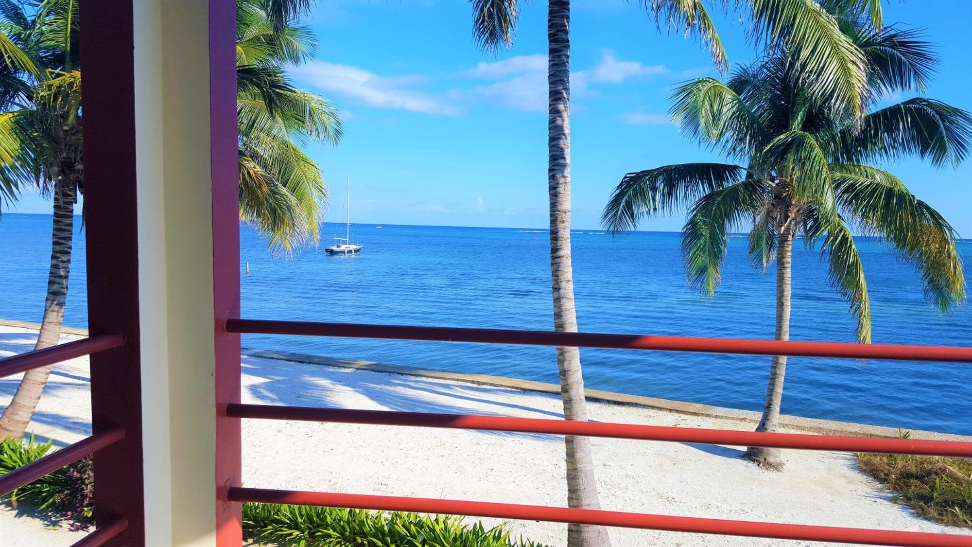 Tres Cocos Hotel