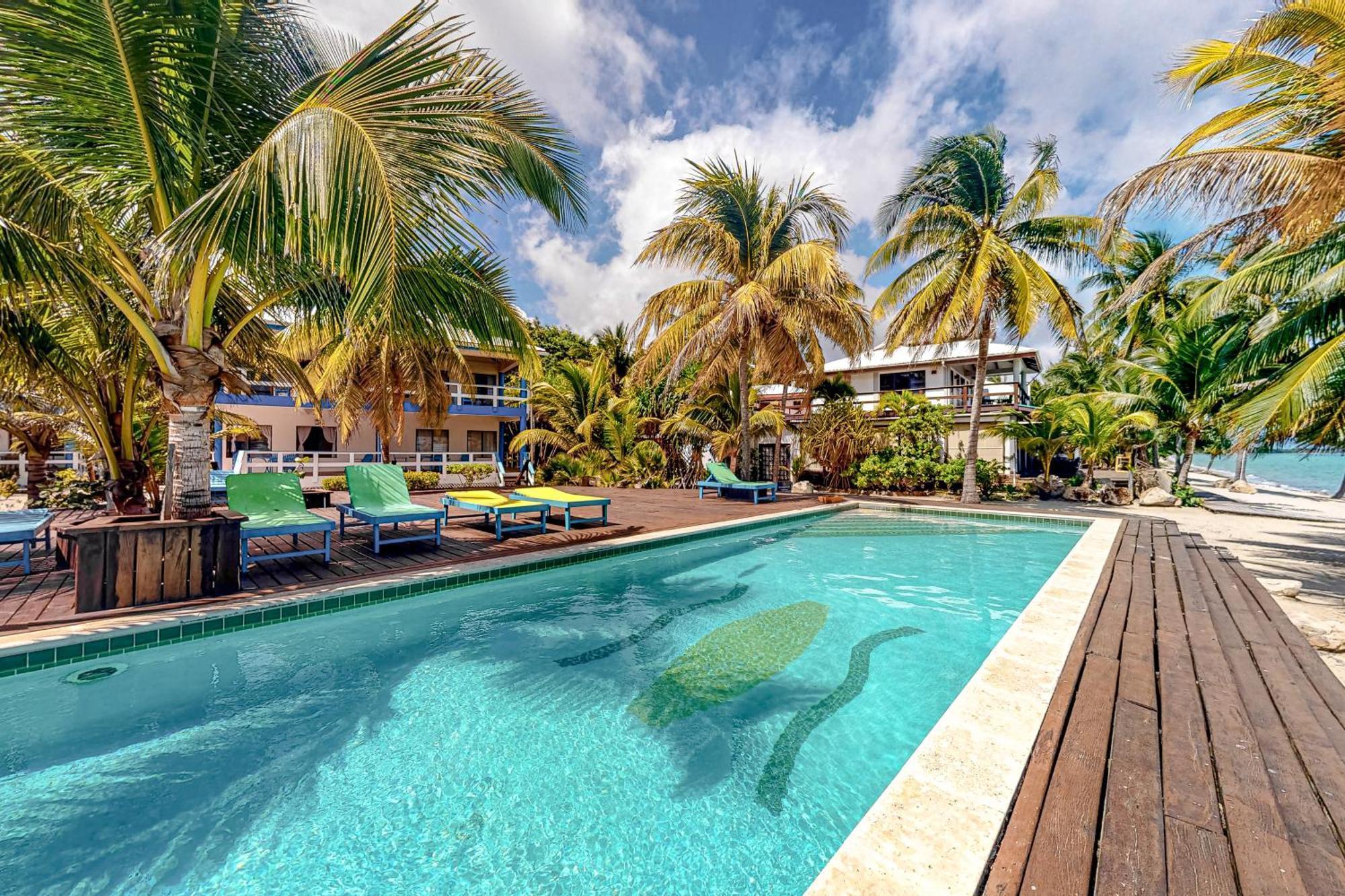#24 @ Beachside Apartment *