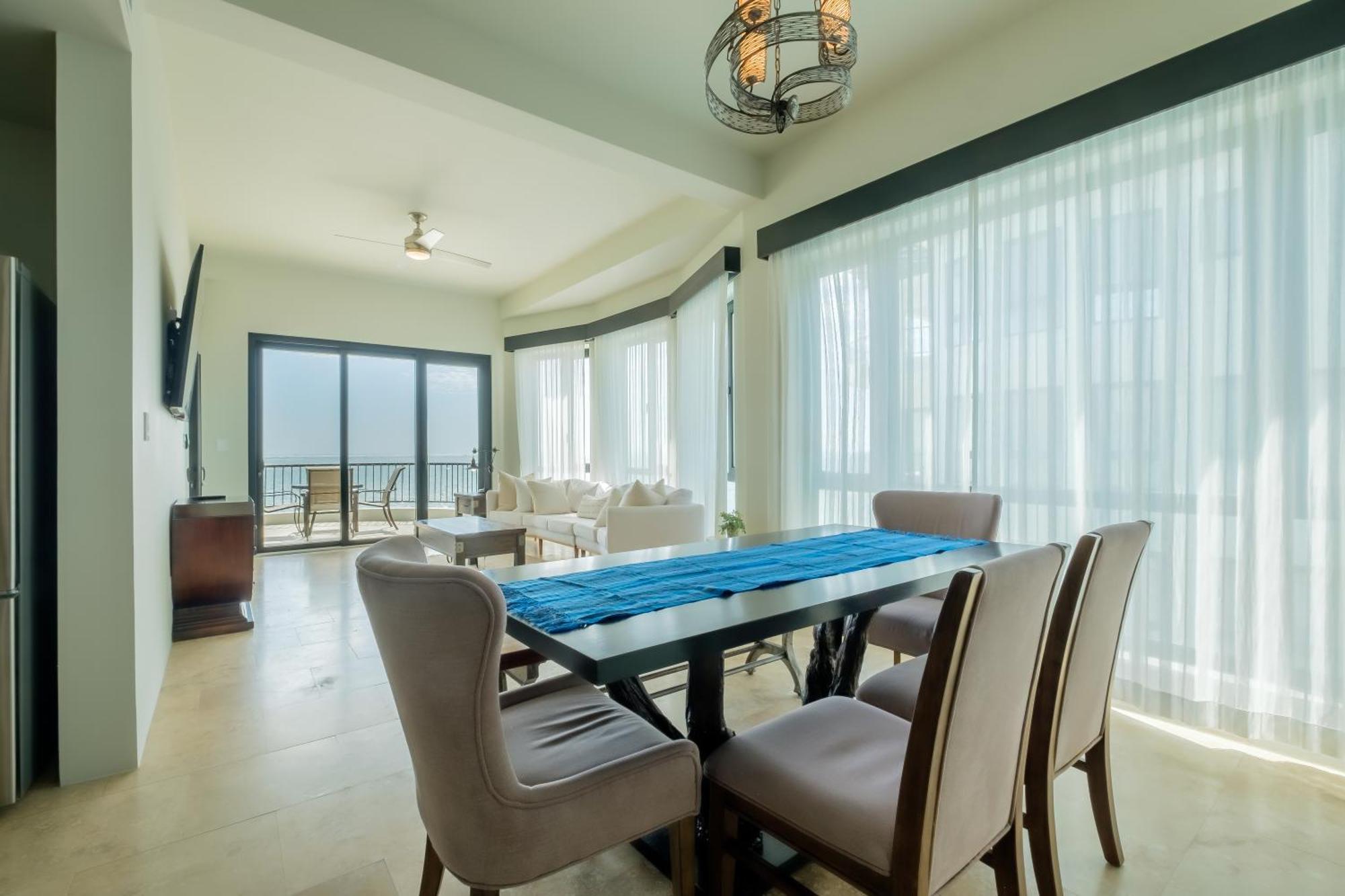 Diamante Beachfront San Pedro (Ambergris Caye)