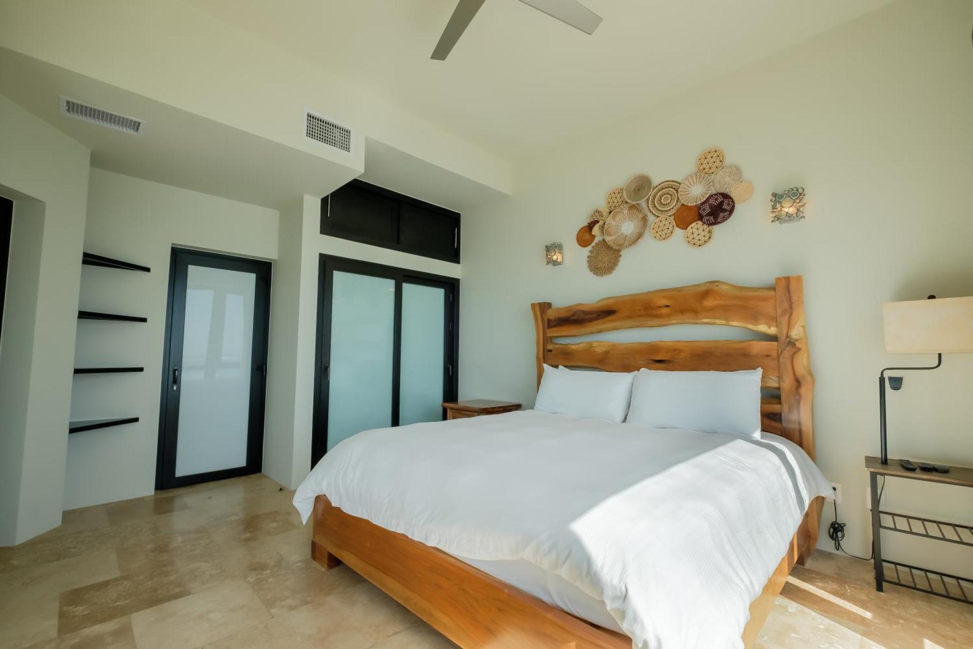 Diamante Beachfront San Pedro (Ambergris Caye)