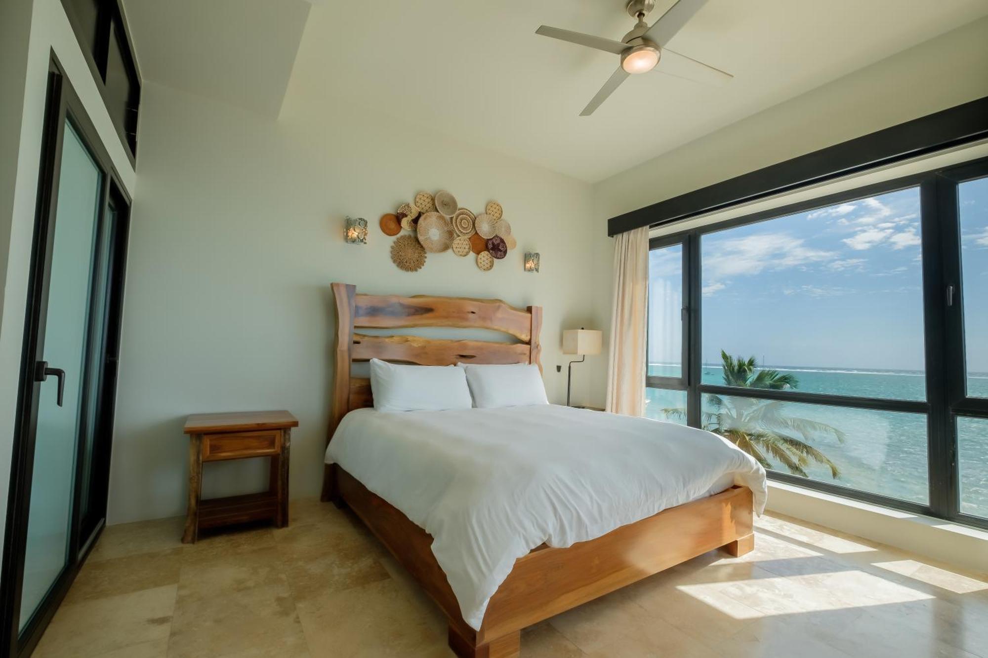 Diamante Beachfront Hotel 5*