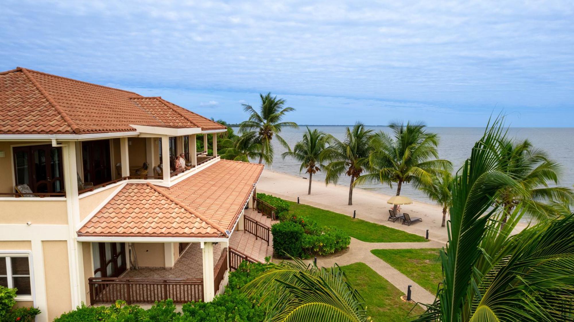 Seiri Del Mar Aparthotel 3*