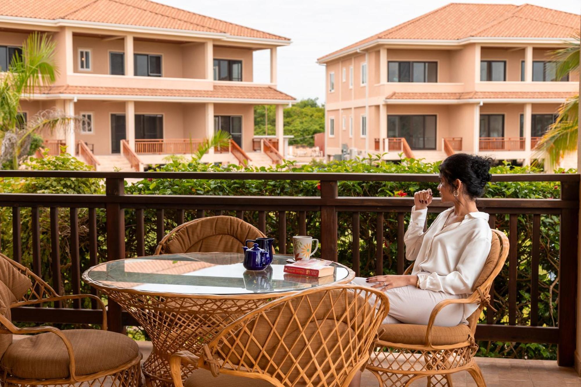 Seiri Del Mar Aparthotel Hopkins