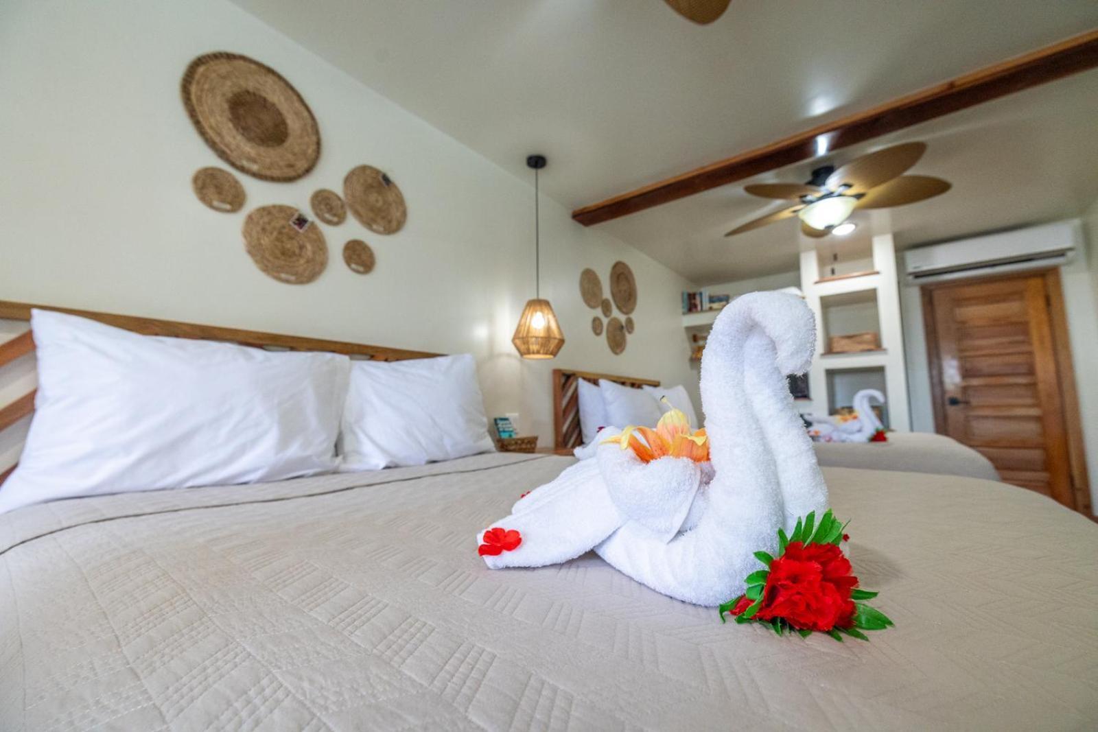 Ocean Tide Hotel 2*