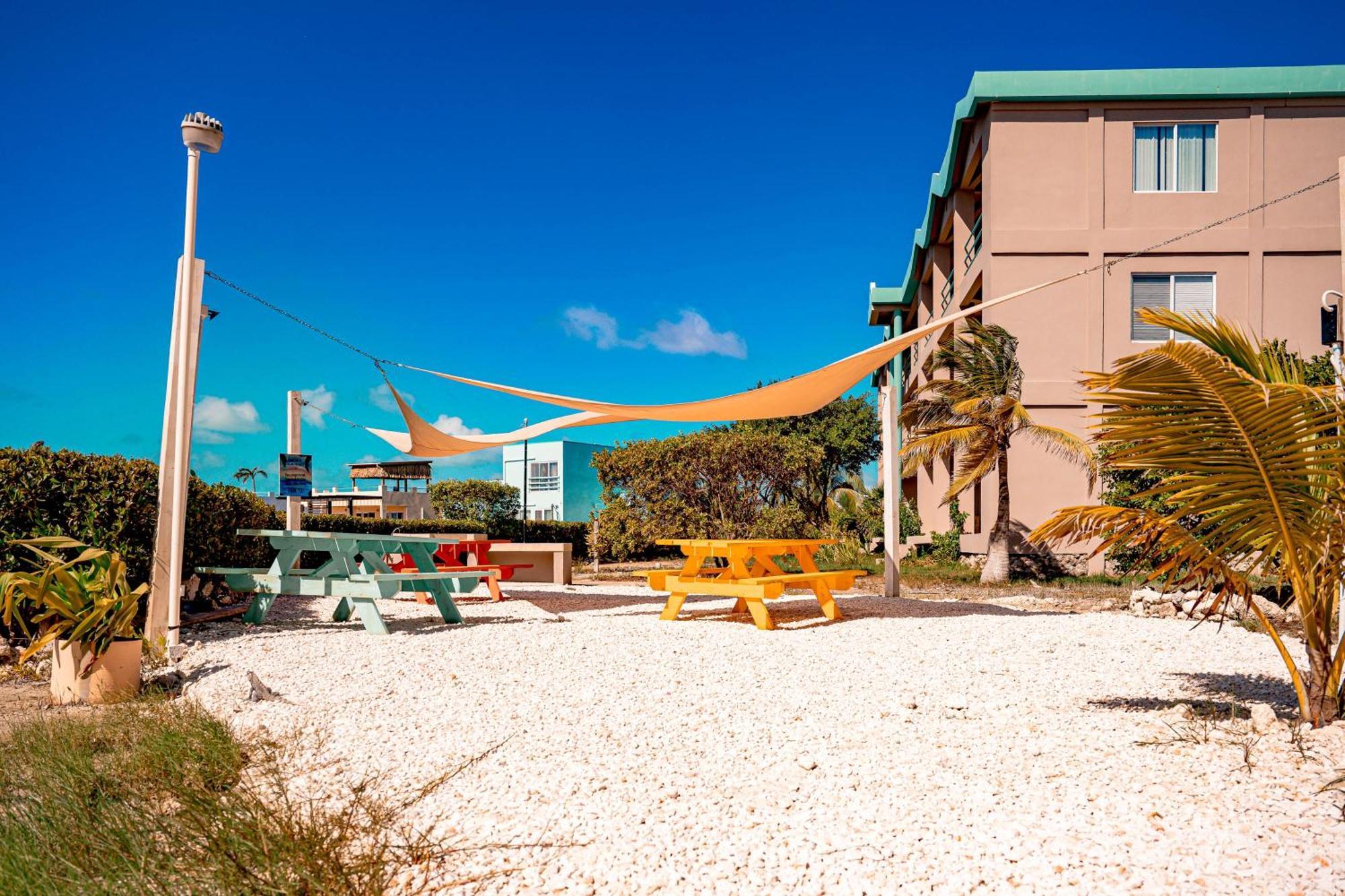 B103 Mara Laguna Apartment *