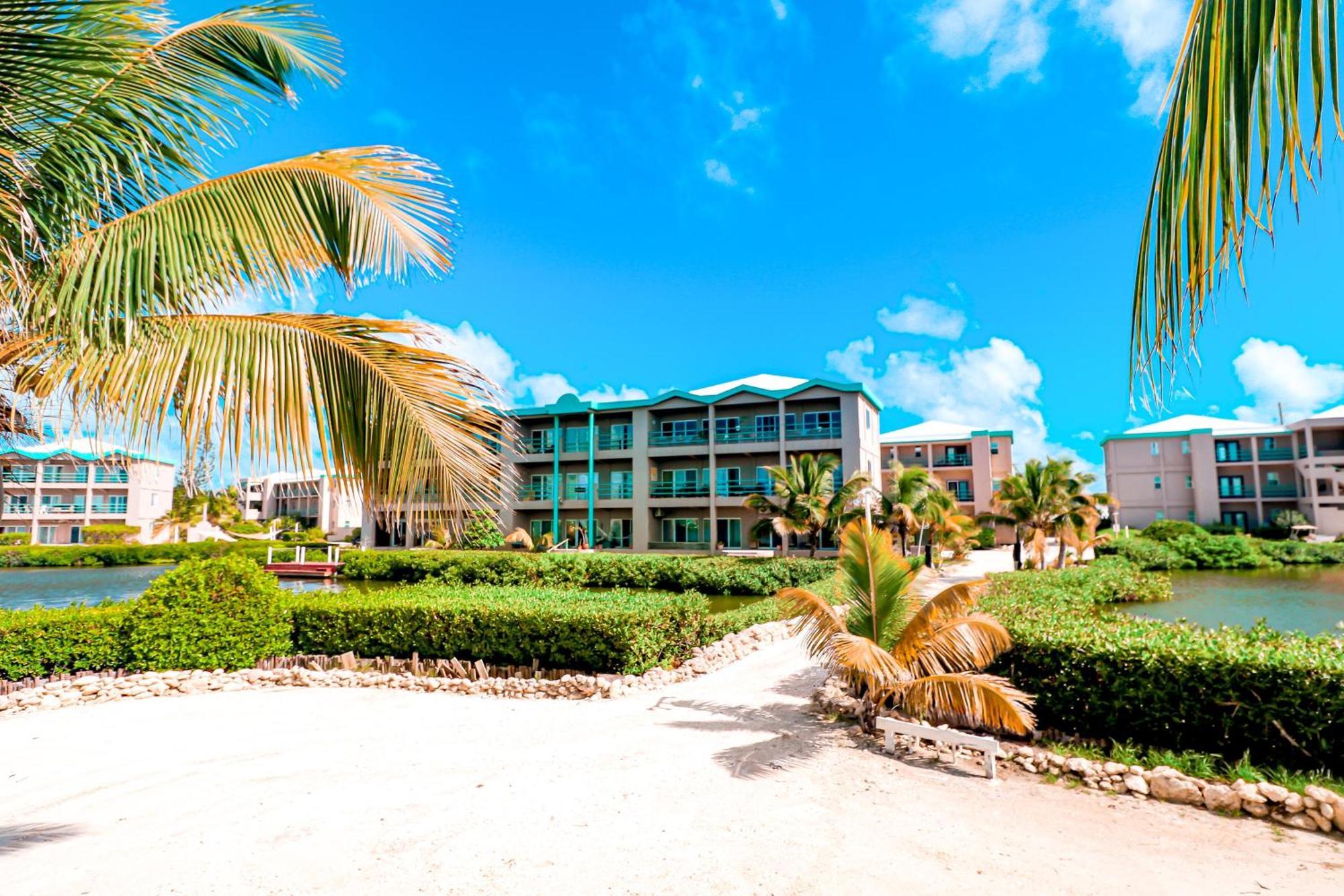 B103 Mara Laguna Apartment San Pedro (Ambergris Caye)