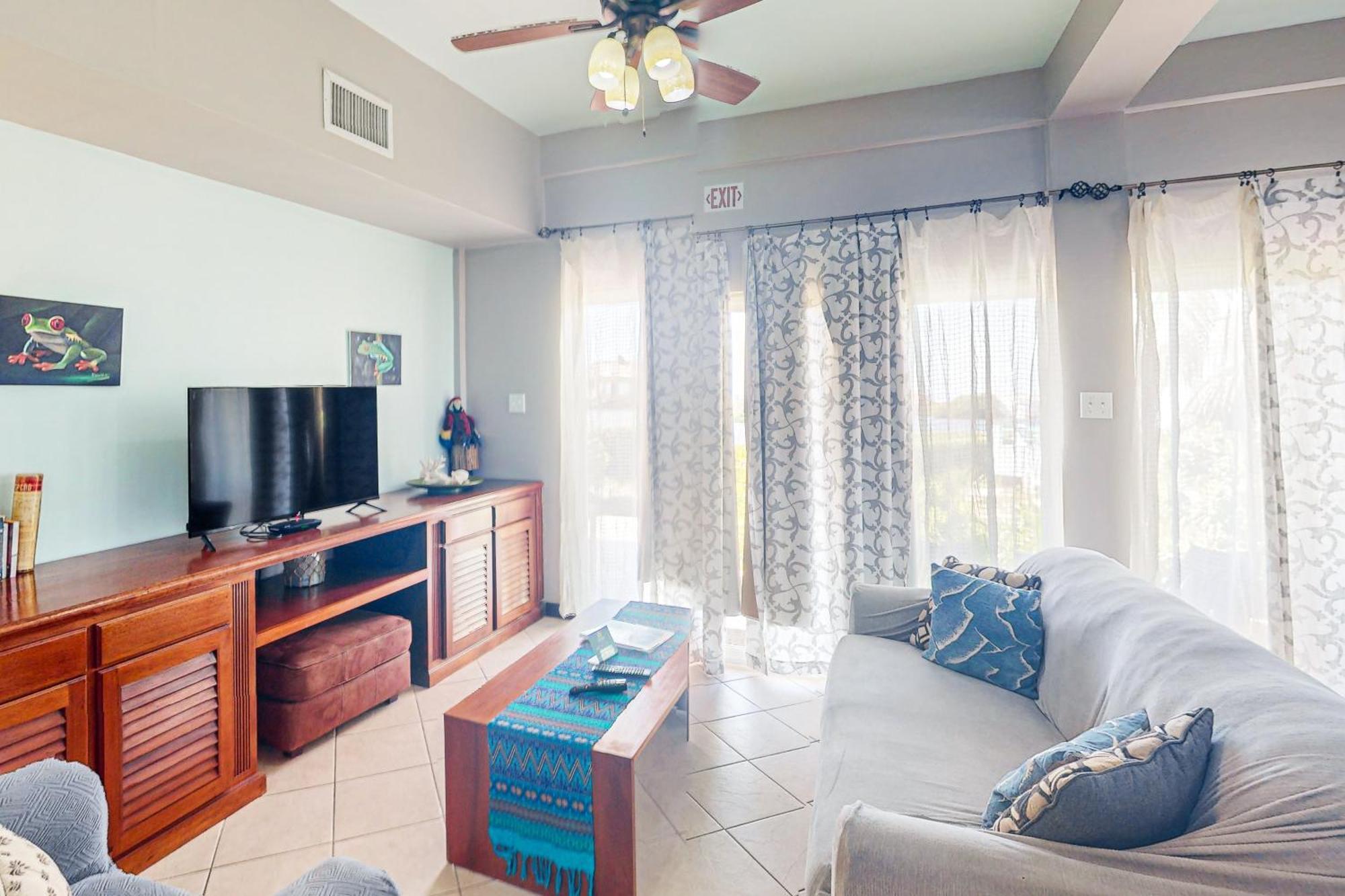 Apartment B103 Mara Laguna San Pedro (Ambergris Caye)