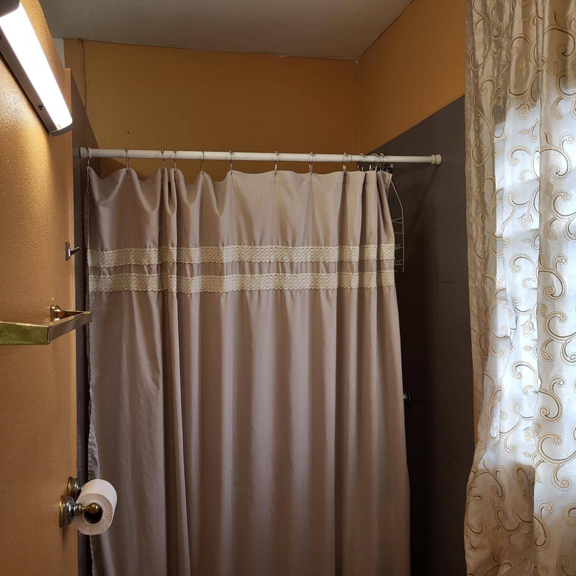 Hacienda Tropical Guest house 2*