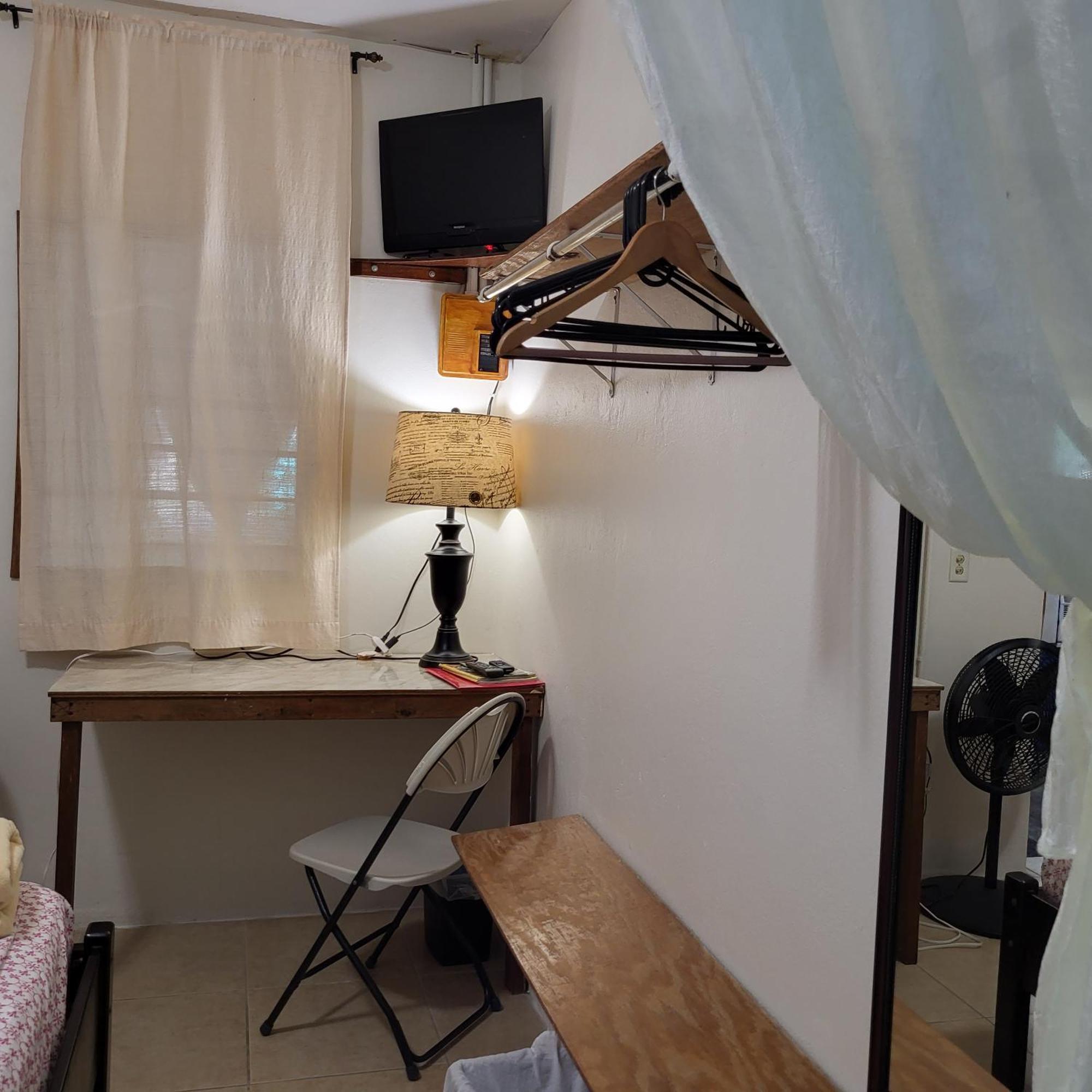 Hacienda Tropical Guest house Belmopan