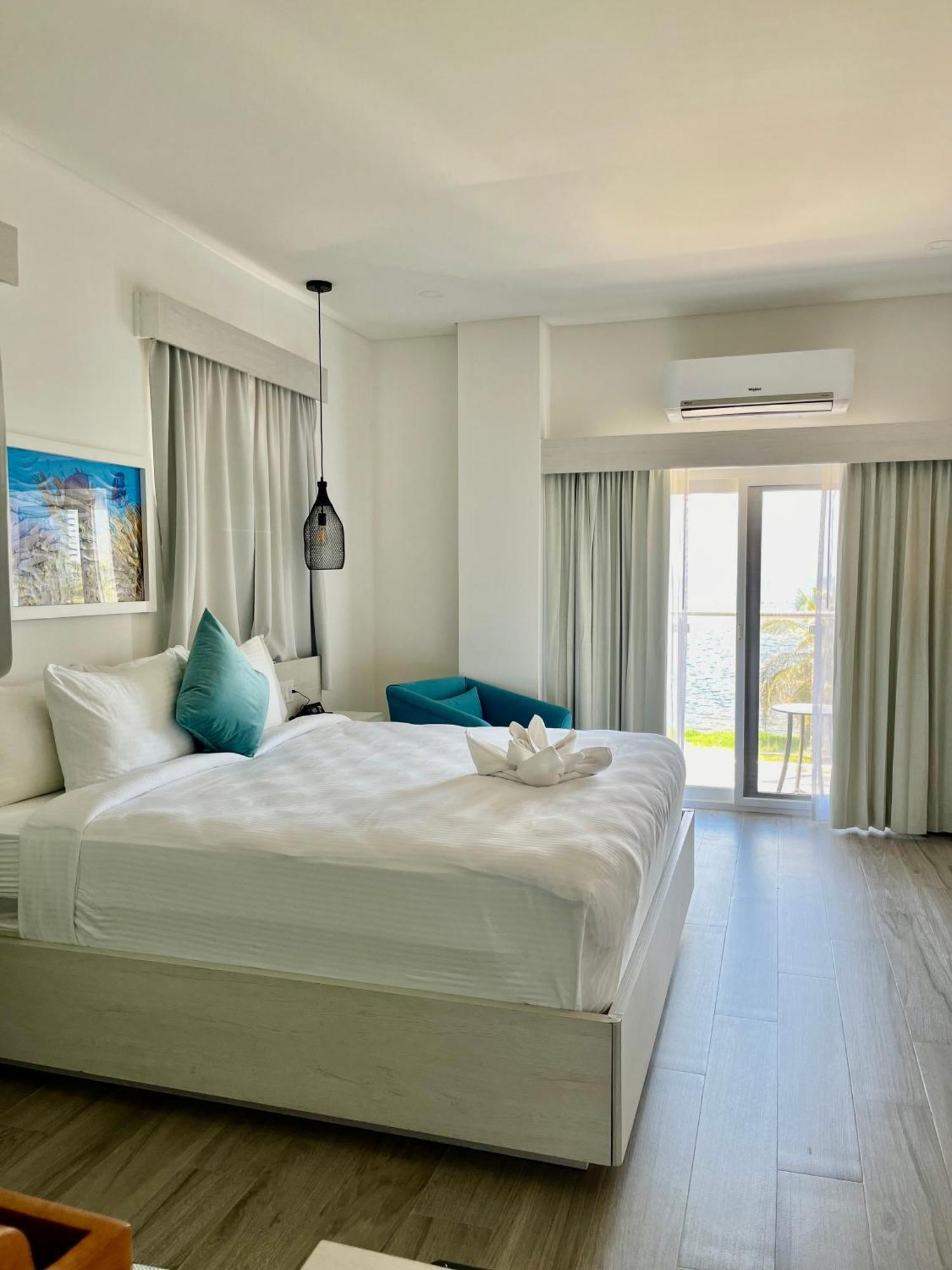 The Watermark Resort San Pedro (Ambergris Caye)