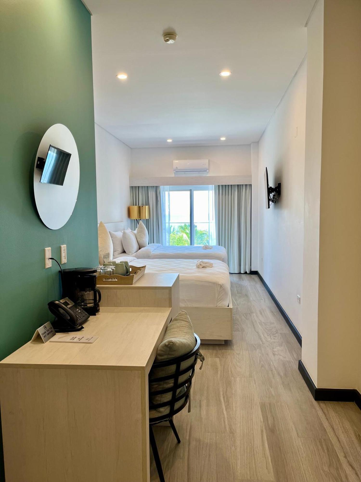 The Watermark Resort San Pedro (Ambergris Caye)
