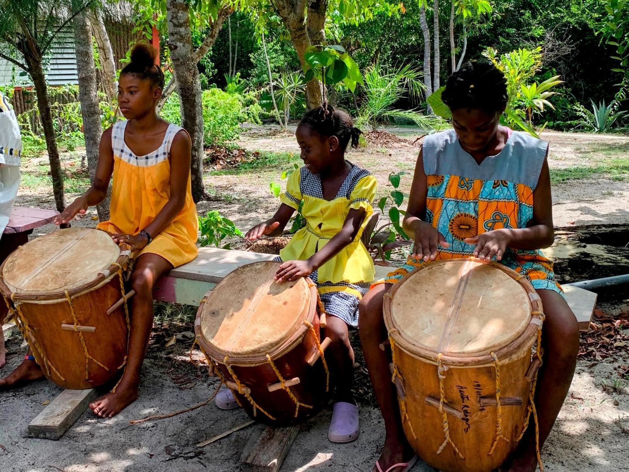 Bed & Breakfast Palmento Grove Garifuna Eco-cultural & Healing Institute