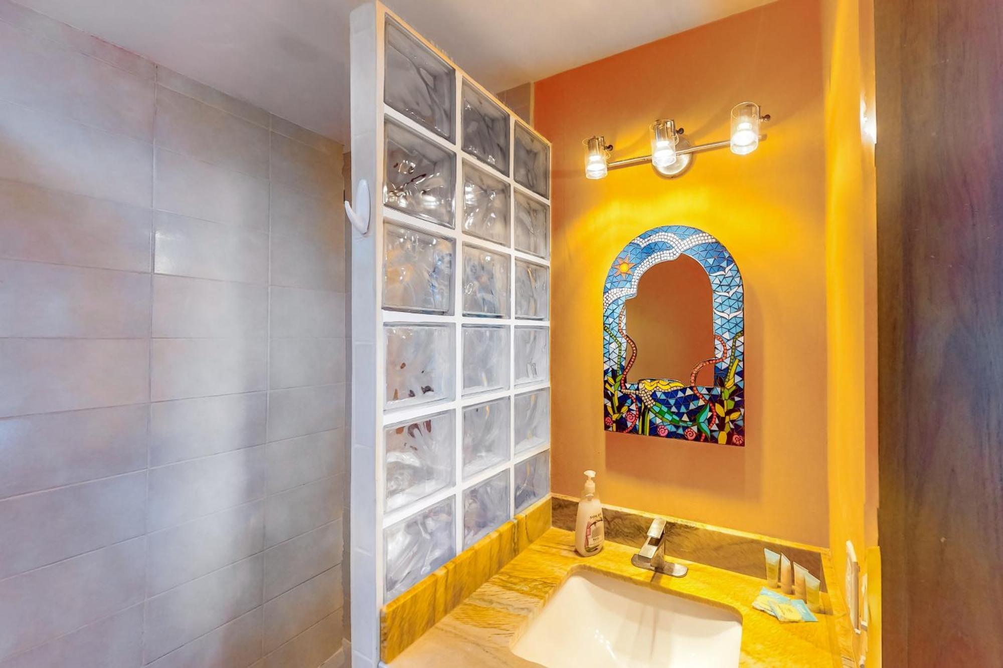 The At Island Pearl Gold Standard Certified Holiday home Caye Caulker