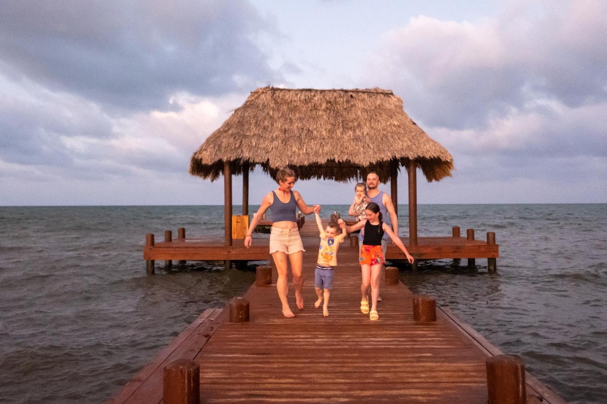 Resort Bay Belize A Muy'ono Hopkins