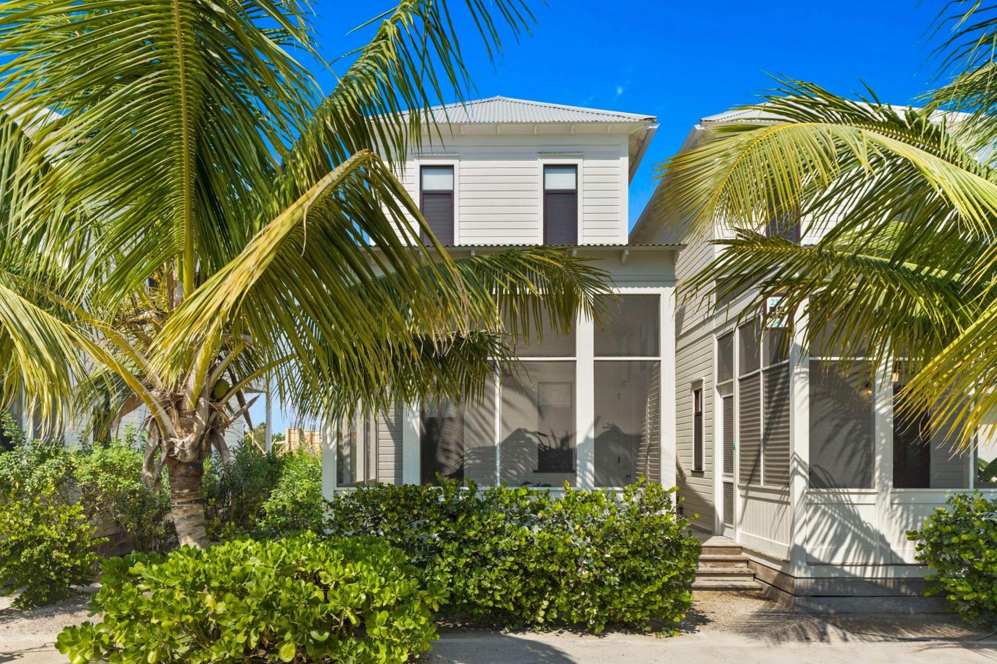 Mahogany Bay And Club, Curio Collection San Pedro (Ambergris Caye)